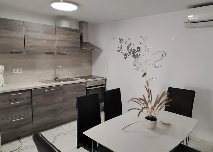 Romeo Village de vacances 4*