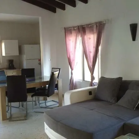 Semesterpark Romeo 3*